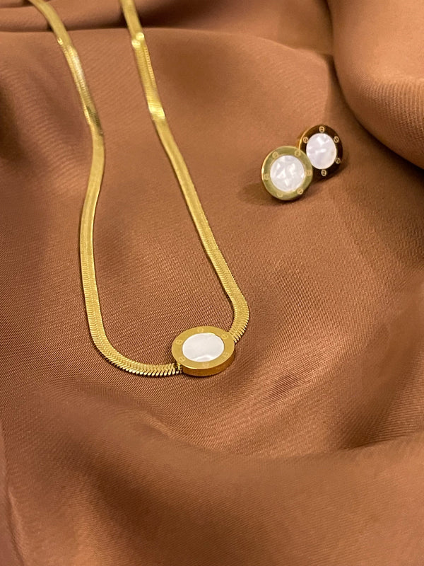 Moonlit charm set mahyal's