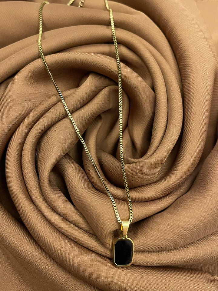 Elegant Black Onyx Pendant mahyal's